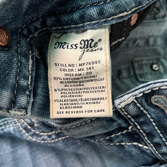 Miss Me Skinny Jeans - Picture 6 of 7